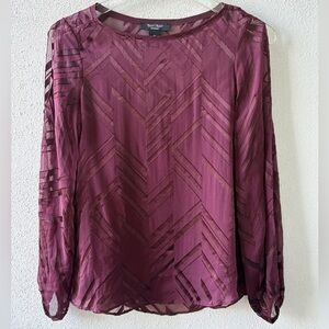 White‎ House Black Market Sheer Overlay Top Size 4P Burgundy Party Silk Blend